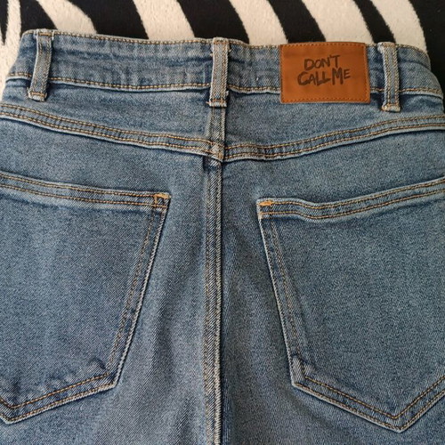 Don't Call Me Jennyfer straight jeans like new, blue