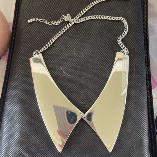 Pendant made of stainless steel like new