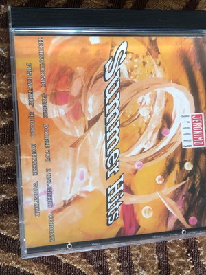CD Summer Hits like new, hip-hop