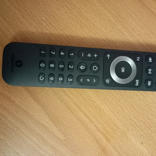 Cosmote Android TV box remote control like new