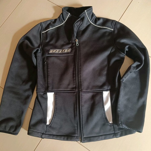 Softshell used for sports activities, size Small, black