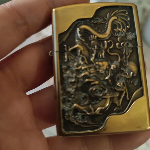 Bronze lighter like new