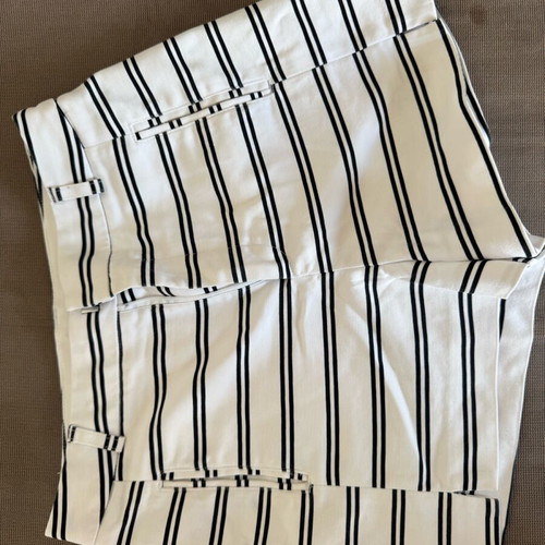 Striped women's shorts used Star Body H, black and white, size S