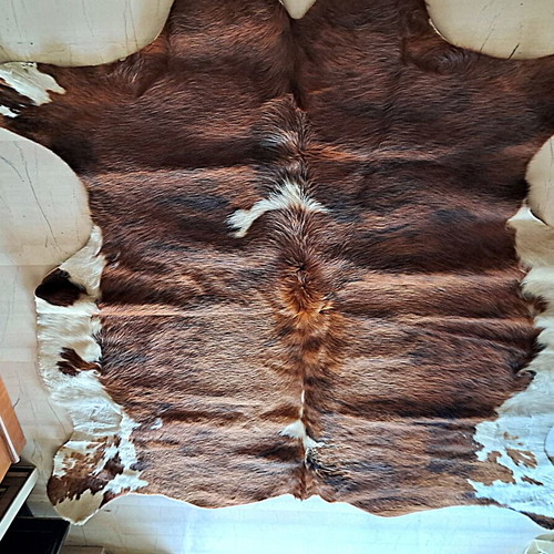 Imported Spanish cowhide rugs 2×1.80 m