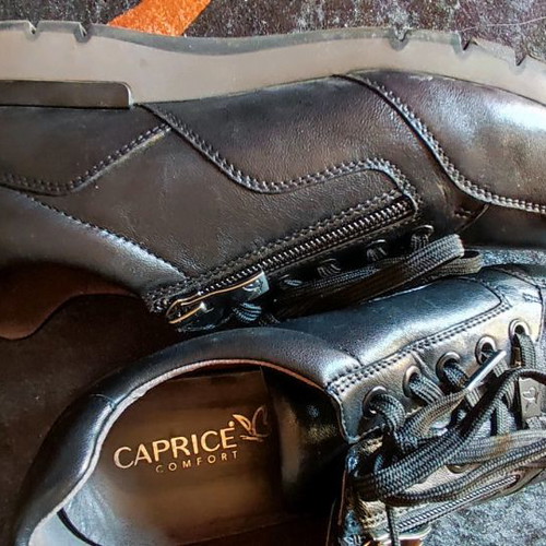 Caprice leather women's sneakers used, size 37, black