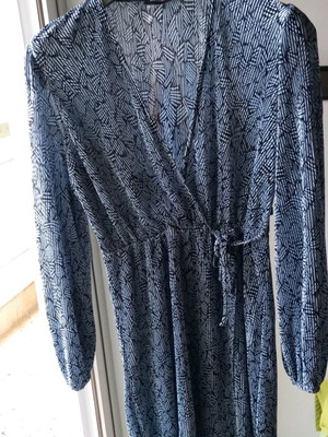 Pink Woman women's dress size M like new