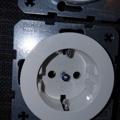 Schuko sockets made in Germany new