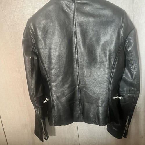 Lapel leather women's jacket size XS black like new