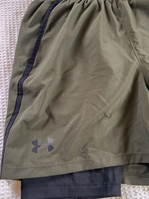 Under Armor shorts with integrated leggings medium like new, khaki