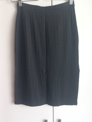 Thesis midi skirt grey ribbed with side slit, size small