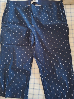 Blue Capri leggings pants size 44/46