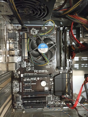PC i3 4330 μεταχειρισμένος με 8GB RAM και 500GB Samsung SSD