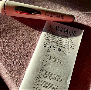 Caudalie Ant aging Eye booster device