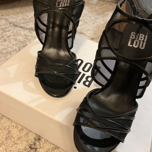 Bibi Lou black sandals new, size 37