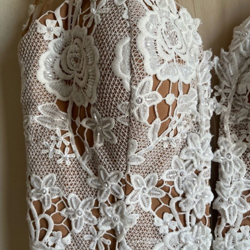 OFFER!  1500€ wedding dress size medium-large