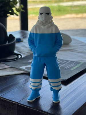 Φιγούρα Hypebeast Stormtrooper 3D εκτυπωμένη, κατασκευασμένη κατά παραγγελία