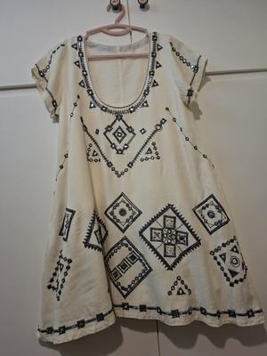 Actius dress like new, cotton and linen with sequins