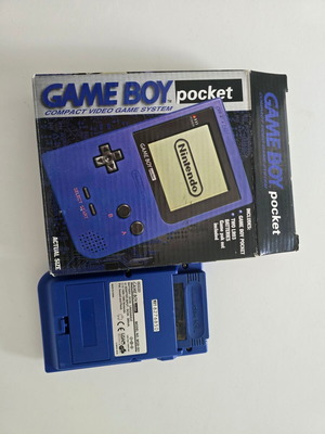 Game Boy Pocket μπλε μεταχειρισμένο με κουτί και εγχειρίδιο