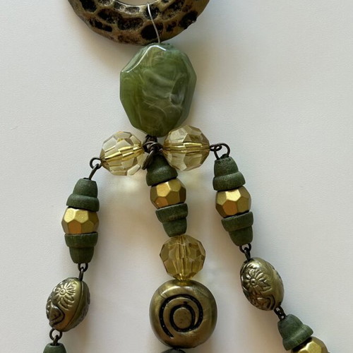 Set of 2 handmade necklaces like new, khaki and green shades