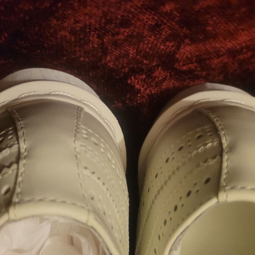 Dr. Martens white leather shoes size 44 new