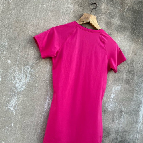 Nike shirt used, no s-m