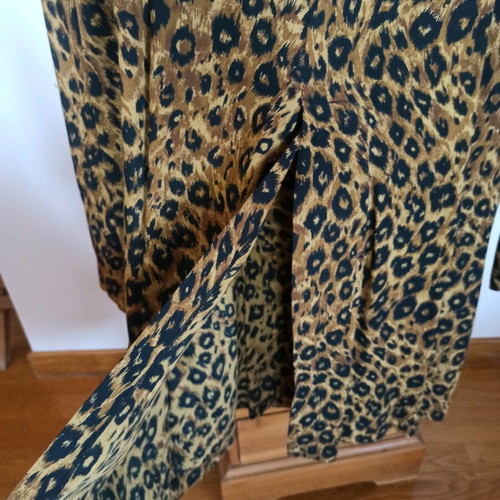 Leopard Print Shirt Tunic new, size M-L, viscose fabric