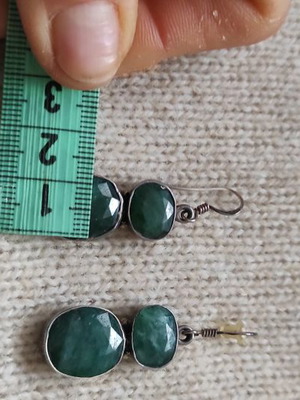 Silver 925 earrings with emerald used