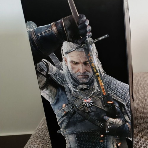 Geralt of Rivia figure Dark Horse Comics The Witcher 3 Wild Hunt new, 22cm