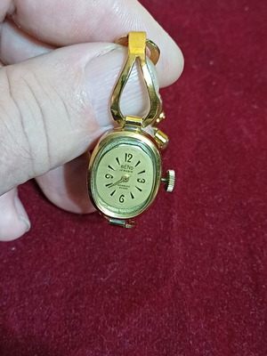 BENO mechanical wristwatch with bracelet, vintage