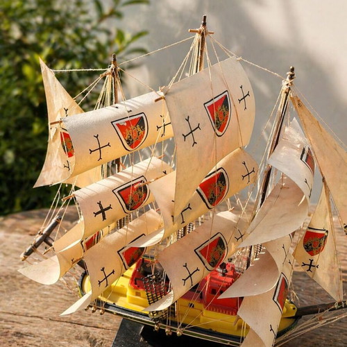 Decorative large ship used with detailed design 65x54cm