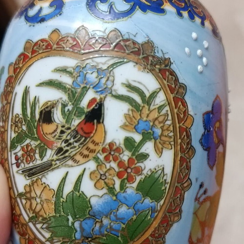 Hand-painted vase like new