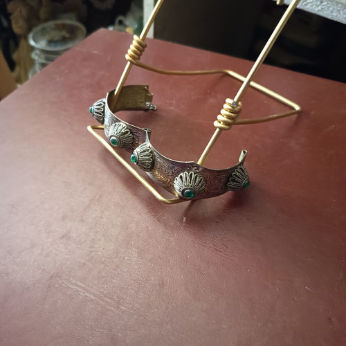 Bracelet No.1 like new, collectible with stones, possibly African