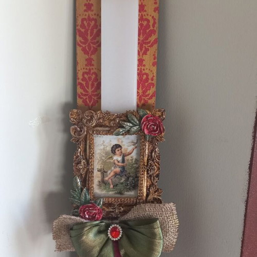 Handmade candle on wooden base new 34×3 cm