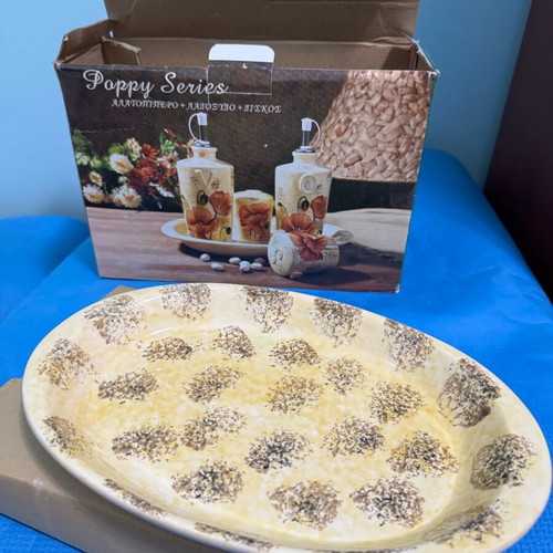 Lemon/Poppy Series Kitchen Set 5 Pieces new in box