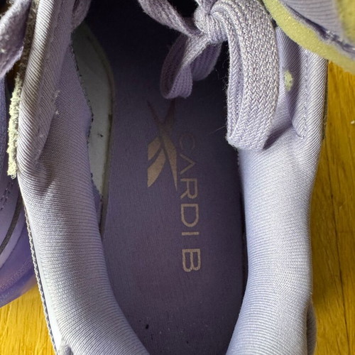 Reebok Sport X Cardi B Club C sneakers like new, size 38.5, purple