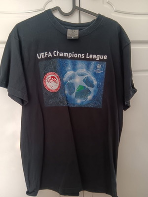Olympiacos Champions League T-shirt used, size Medium, authentic