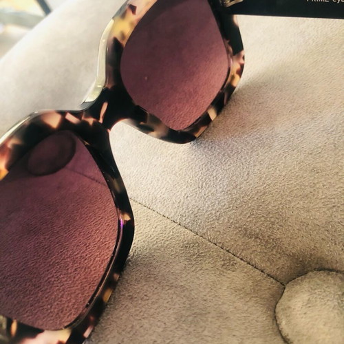 Prime sunglasses nearly new, tortoiseshell frame