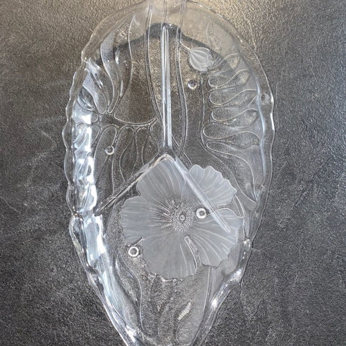 Serving platter for nuts new, 35 centimeters long