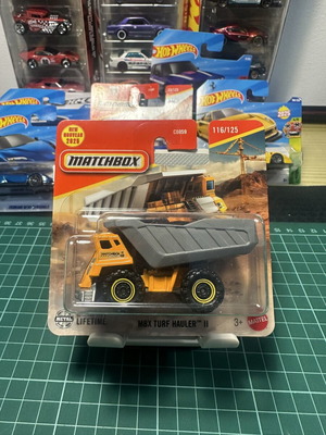 Matchbox Mbx Turf Hauler like new