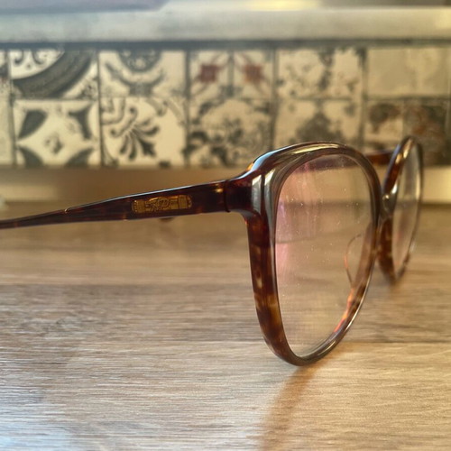 Handmade Anne Marie Italian frame eyeglasses like new, brown