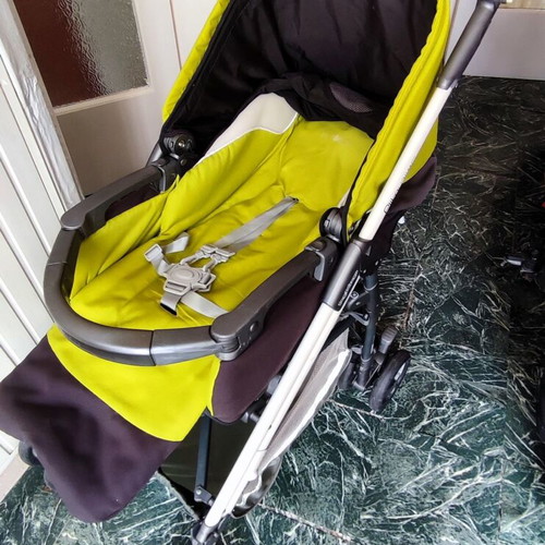Peg Perego Pliko stroller like new, lightweight and practical