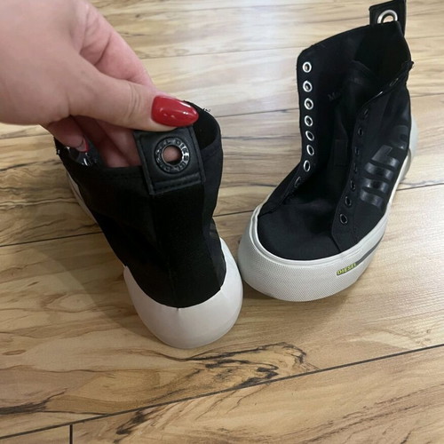 Diesel women's sneakers like new, size 39, black