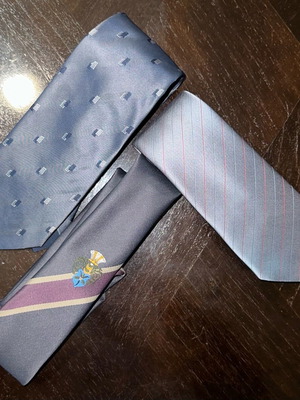 Set of 3 vintage men's ties Bruno Tenca, Trevira & Crest design like new