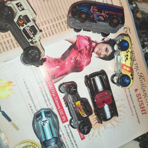 Hot Wheels toy cars used, pack