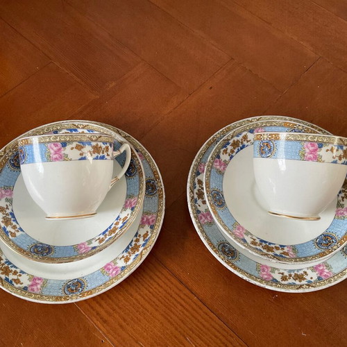Royal Albert tea set antique 6 pieces
