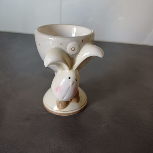 Ceramic bunny egg holder like new, Easter decoration