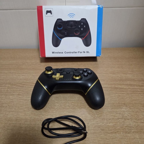 Wireless controller for Nintendo new