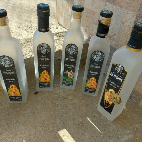 Rakija bottles like new, set of 8 pieces 500 ml each