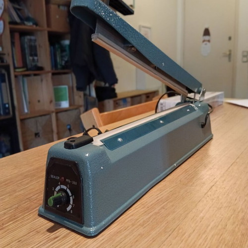 Professional sealer new in its box