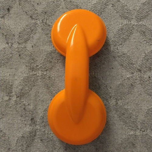 Rattle phone used with small crack on receiver